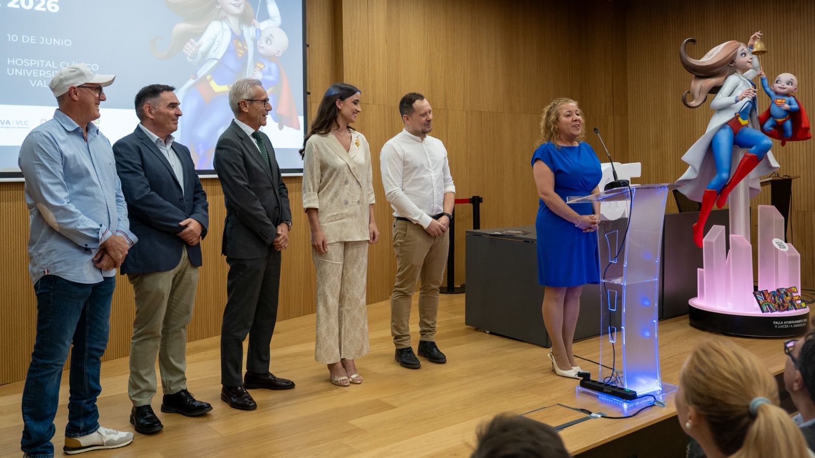 Acto de entrega de fondos a INCLIVA
