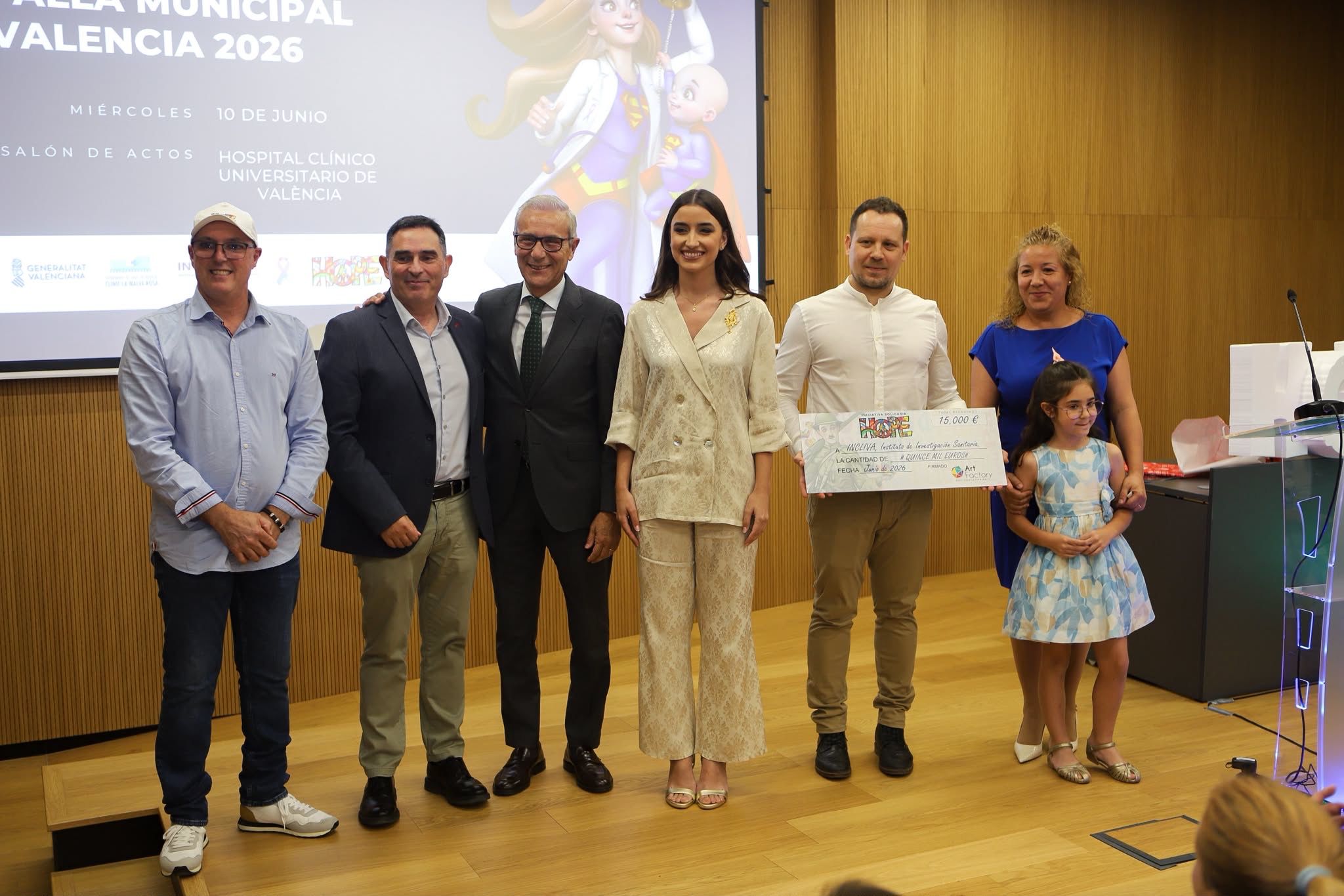 Acto de entrega de fondos a INCLIVA